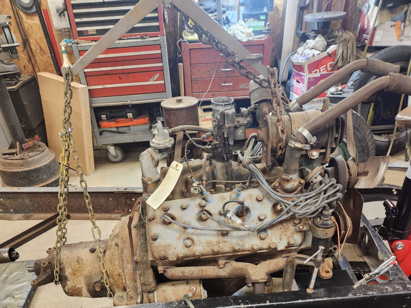 Mounting the flathead V8