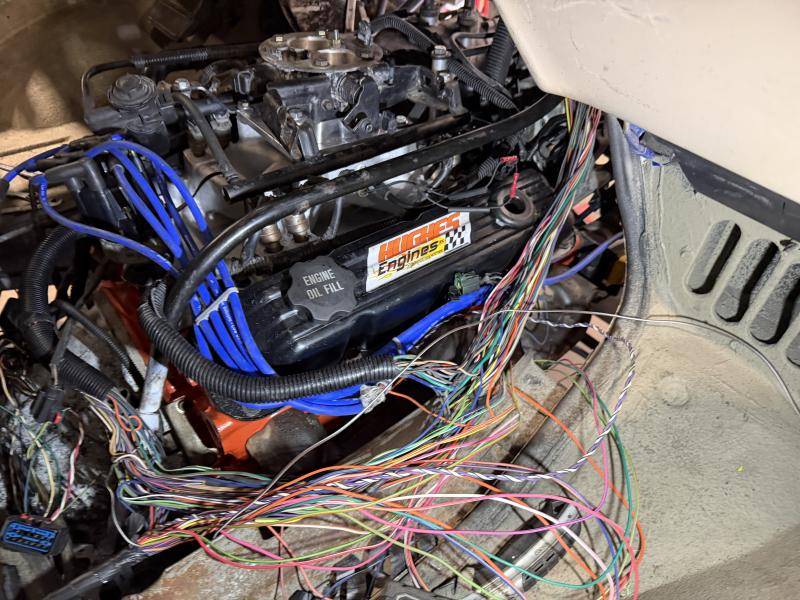 Wiring in the 5.2L Magnum
